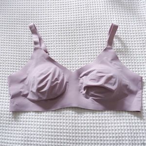 KNIX PADDED V-NECK BRA